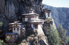 Bhutan-Paro-Tigernestkloster.jpg